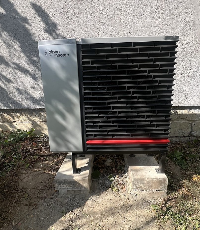 Alpha Innotec — tepelné čerpadlo, Semily (2)