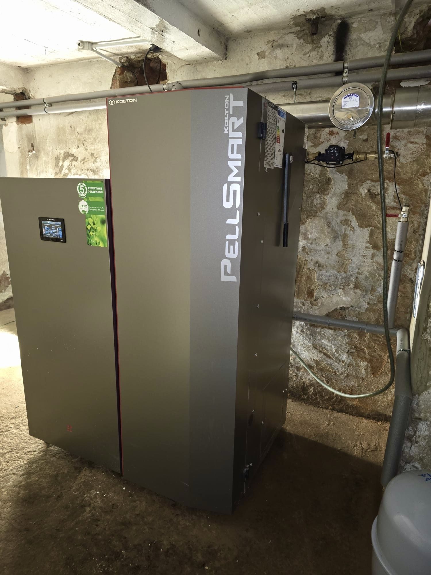 Kotel na pelety — realizace GreenEco, Jičín (2)
